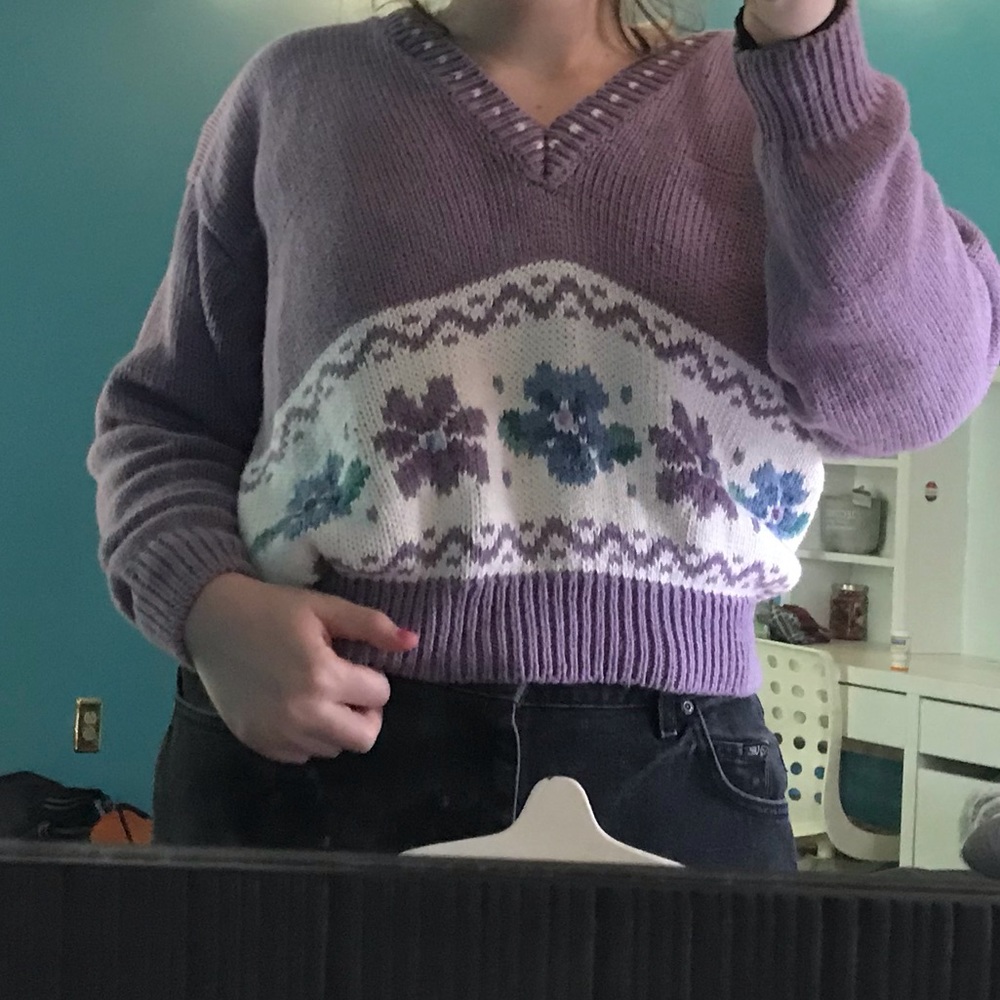 Vintage Jantzen purple floral sweater